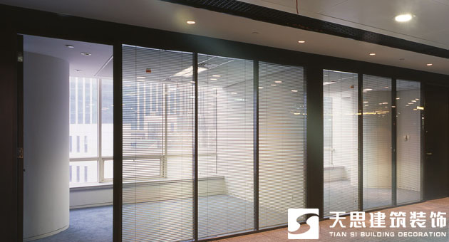 <a href=http://www.dipietrophotography.com/ target=_blank class=infotextkey>合肥辦公室裝修</a>玻璃