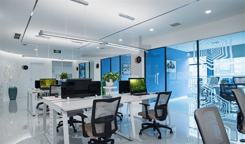 <a href=http://www.dipietrophotography.com/ target=_blank class=infotextkey>合肥辦公室裝修</a>怎樣實現和諧的布局設計清爽自然